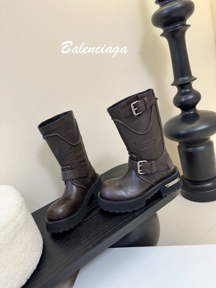 Чоботи жіночі фото 3