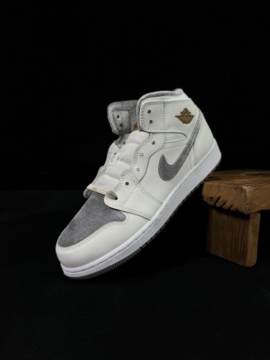 Sneakers AJ1 Mid FB9899-100 фото 8