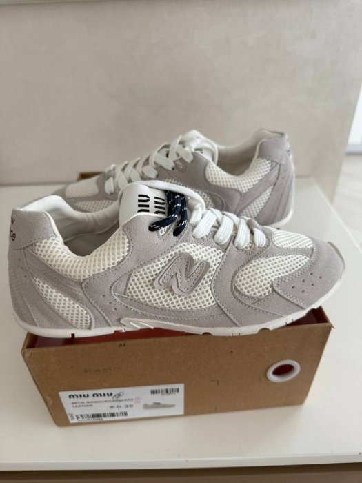 Miu Miu x New Balance Кроссовки женские - размер 39 фото 3