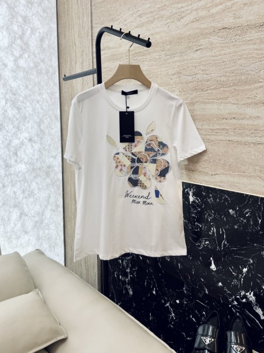 Футболка женская