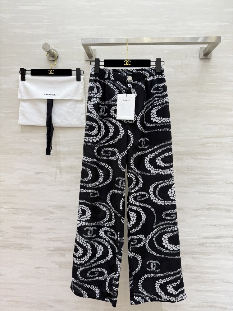 Брюки жіночі