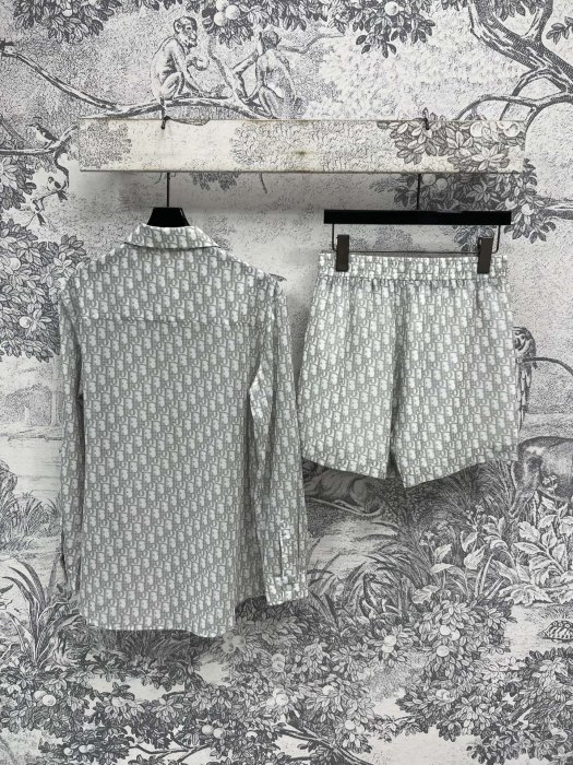 Костюм жіночий фото 7