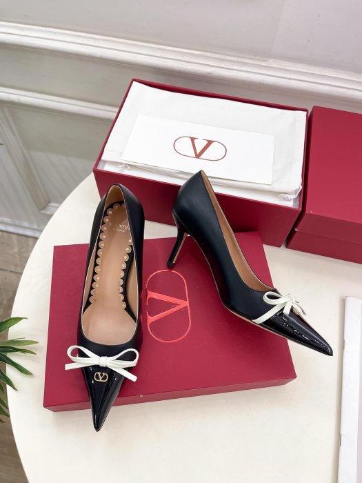 Туфлі жіночі Valentino Garavani фото 5