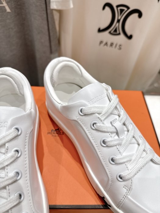 Кроссовки фото 6