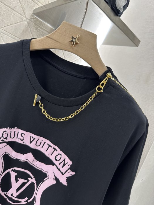 T-shirt women's фото 7