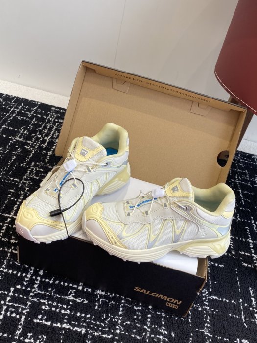 Кроссовки женские SALOMON XT WHISPER фото 3