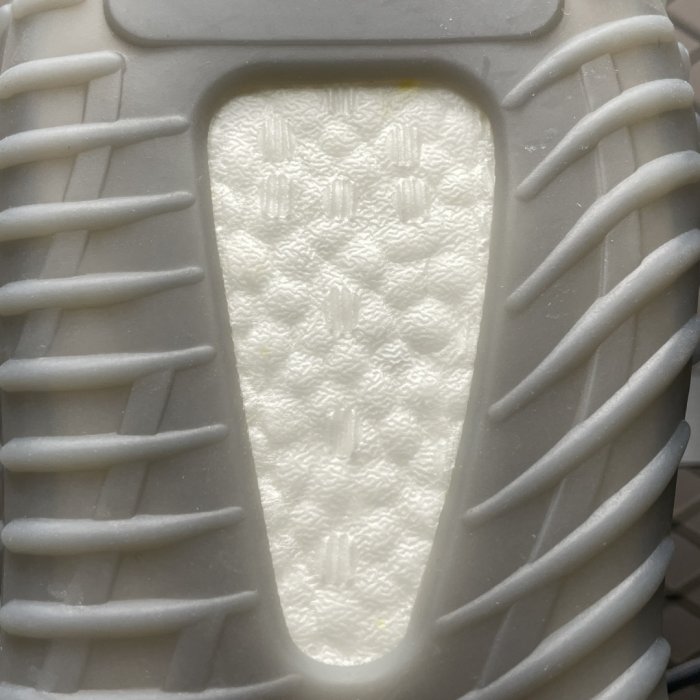 Кроссовки Yeezy Boost 350V2 фото 8