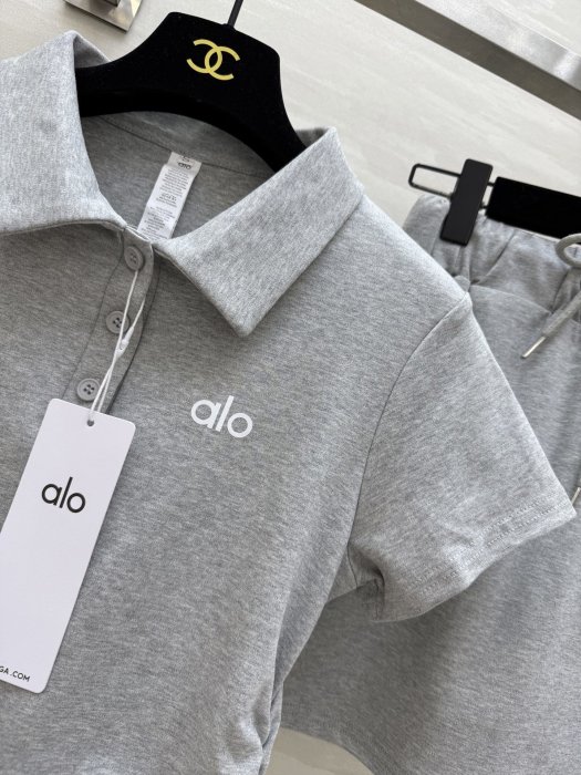 Костюм жіночий фото 6