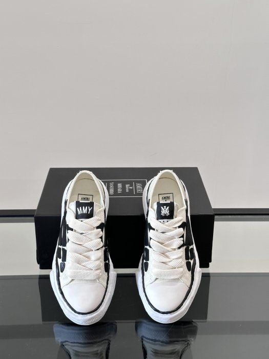 Кросівки чоловічі фото 7