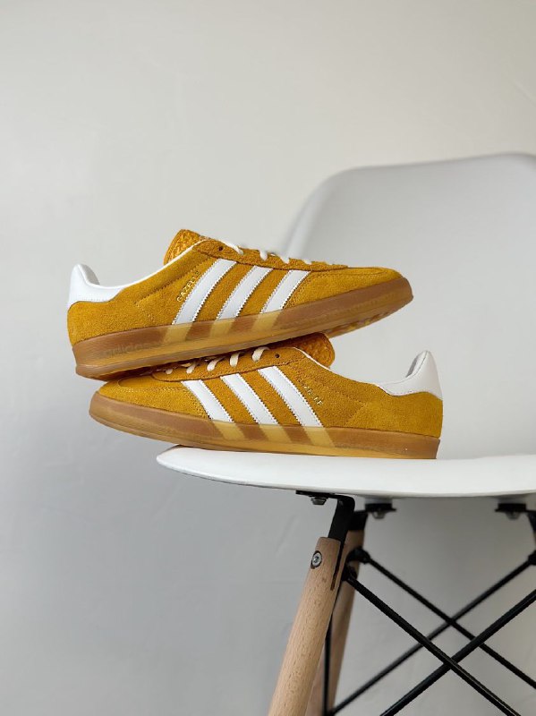 Sneakers Gazelle Indoor Trainers HQ8717 фото 3