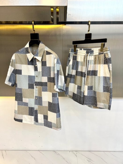 Костюм мужской