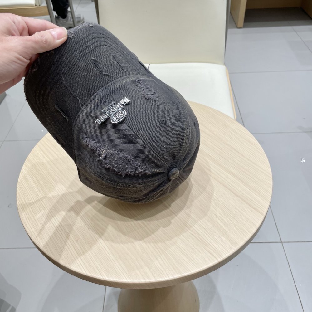 Кепка фото 7