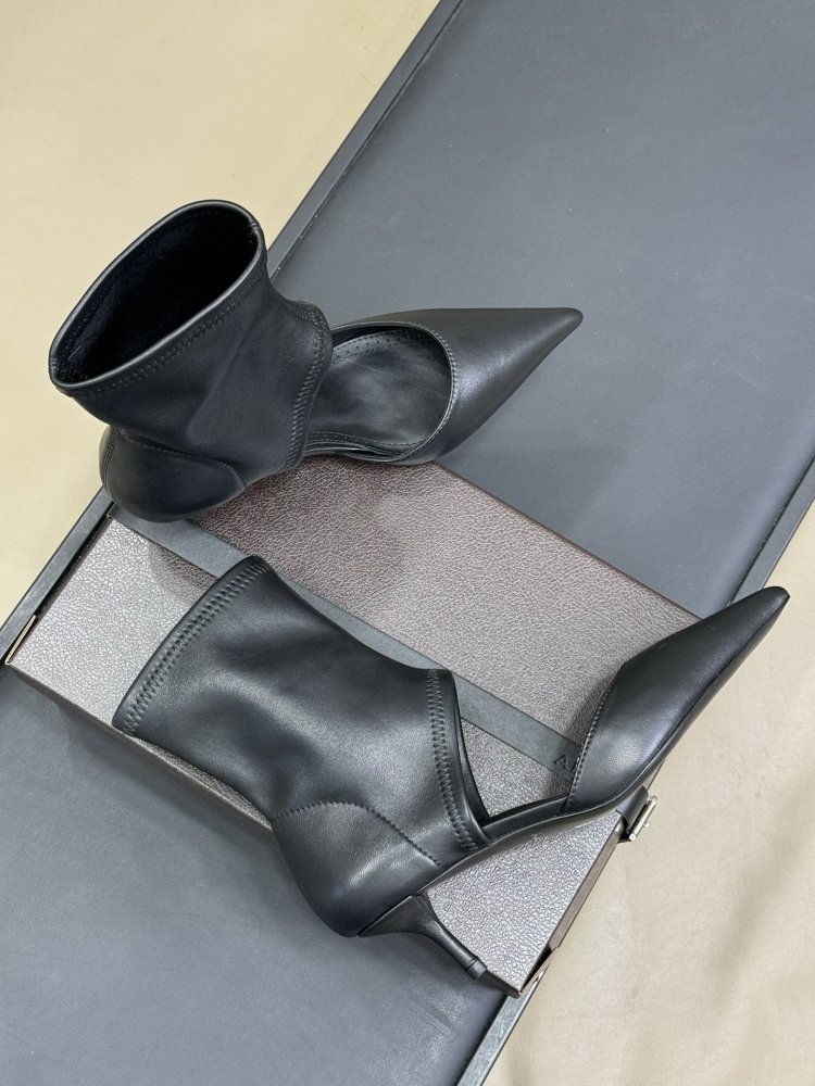 Туфли ботильоны на невысоком каблуке фото 3