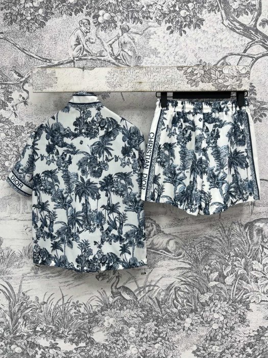 Costume female фото 7