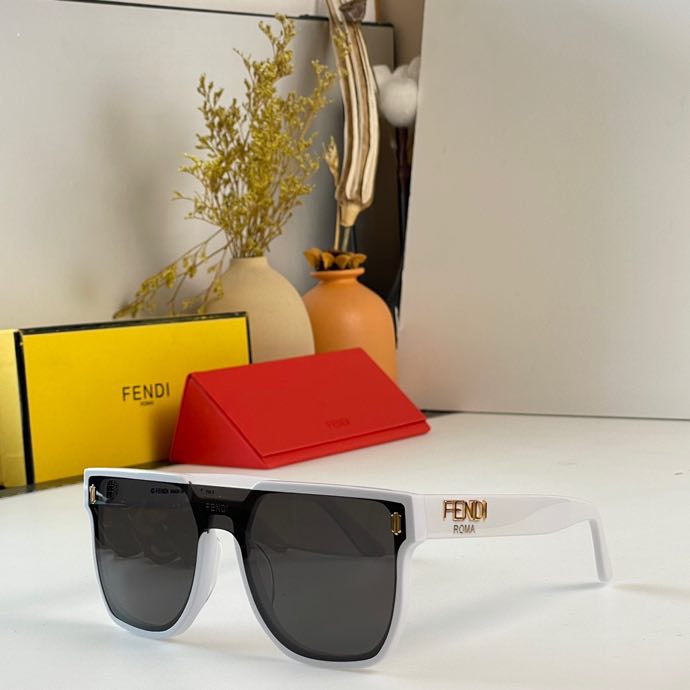 Солнцезащитные очки FF0626