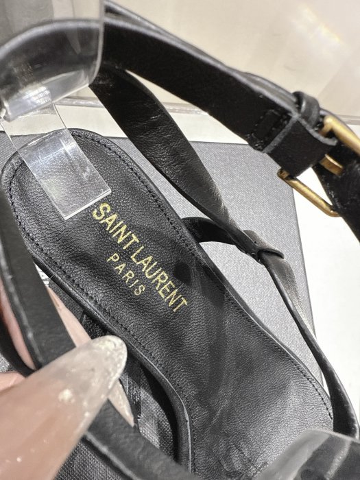 Босоножки фото 6