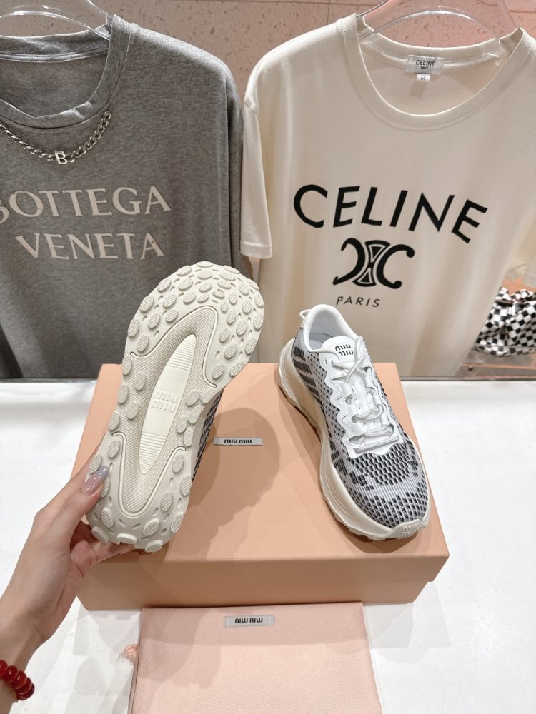 Sneakers women's фото 9