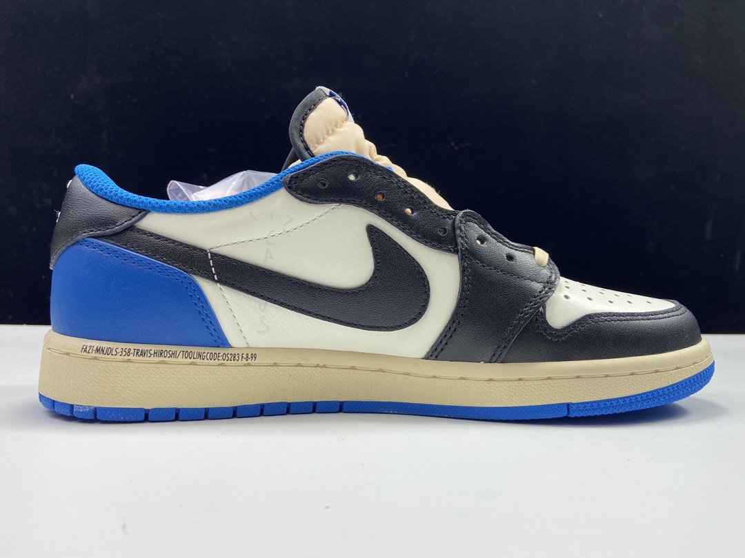 Кросівки Air Jordan 1 Retro Low OG SP Fragment x Travis Scott DM7866-140