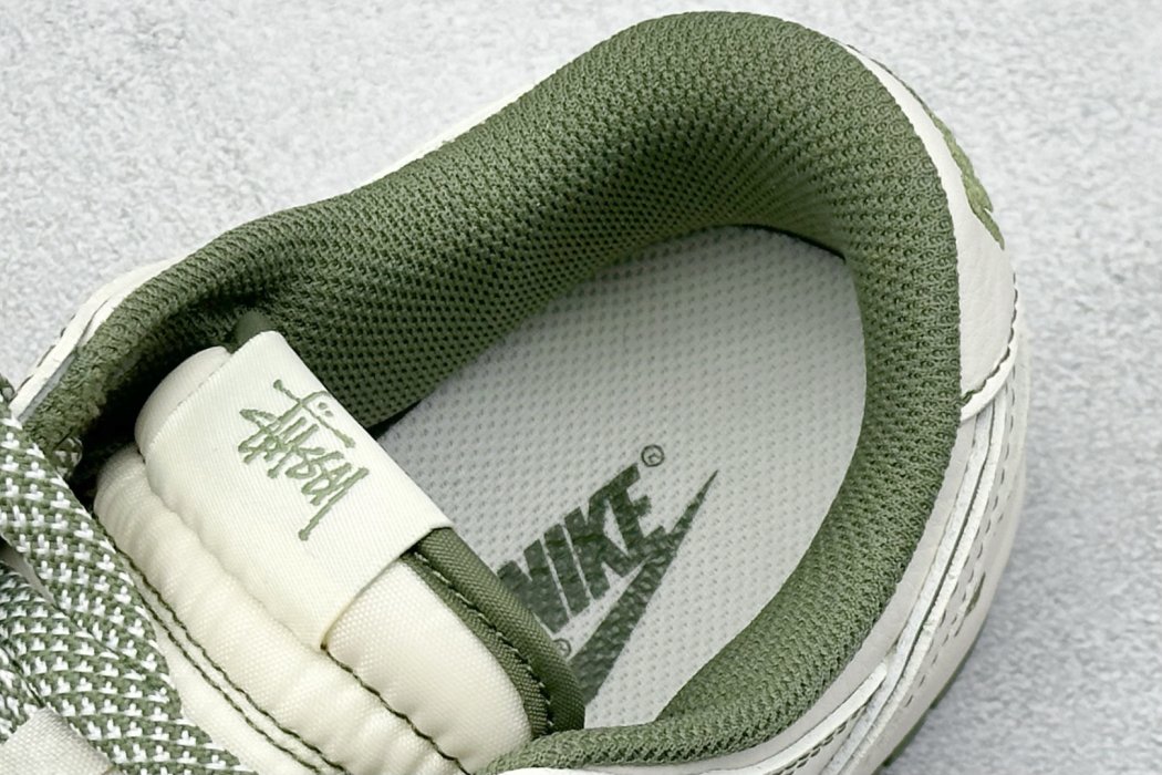 Кроссовки Nike SB Dunk Low фото 8