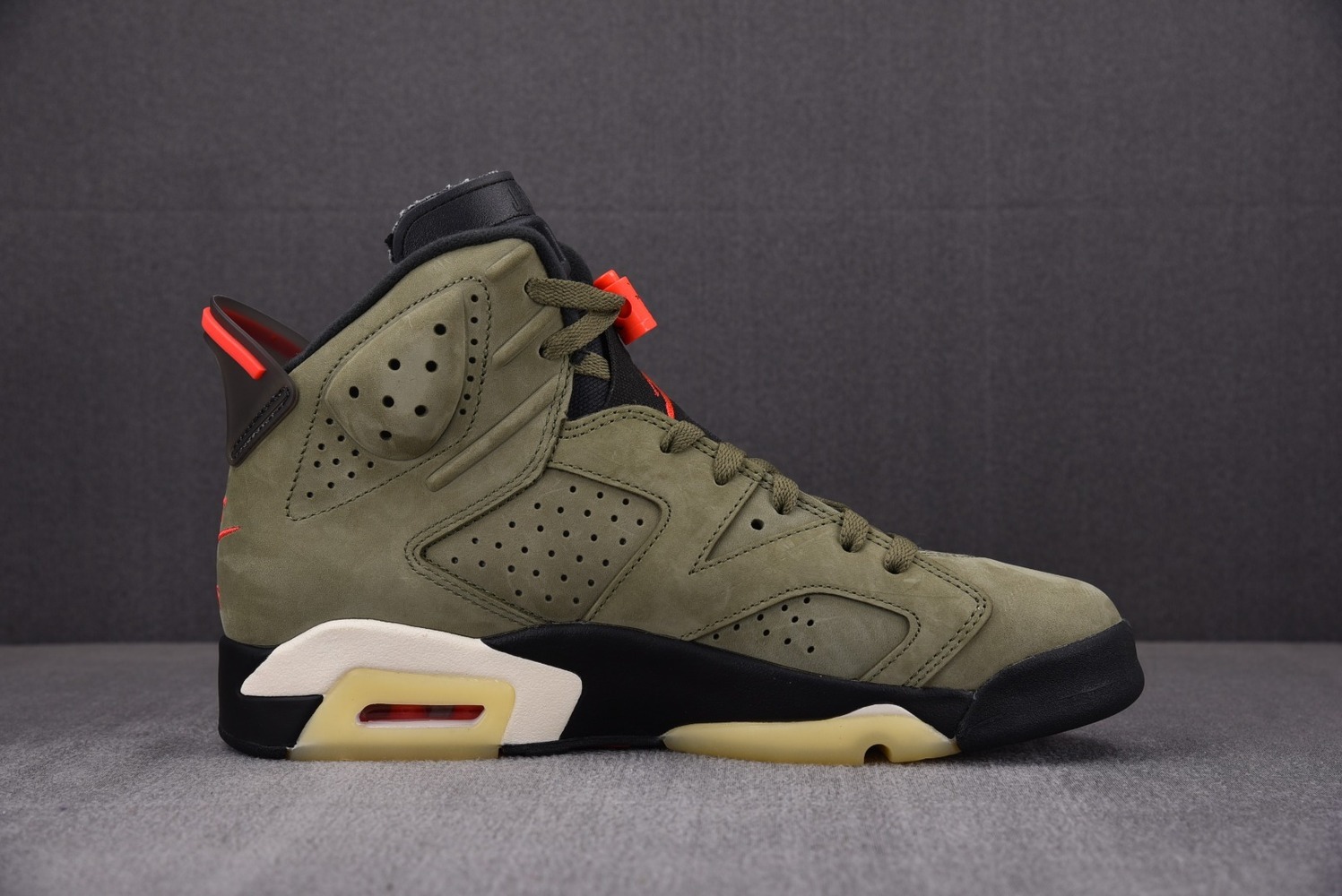 Кросівки Air Jordan 6 Retro Travis Scott - CN1084-200 фото 2