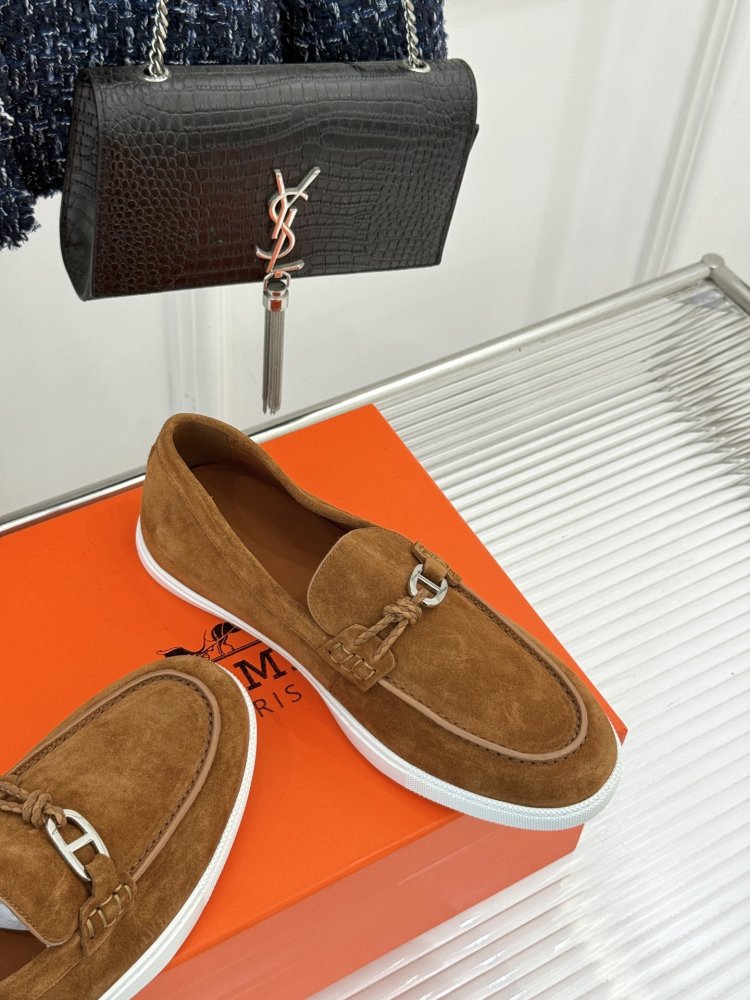 Лоферы женские фото 5