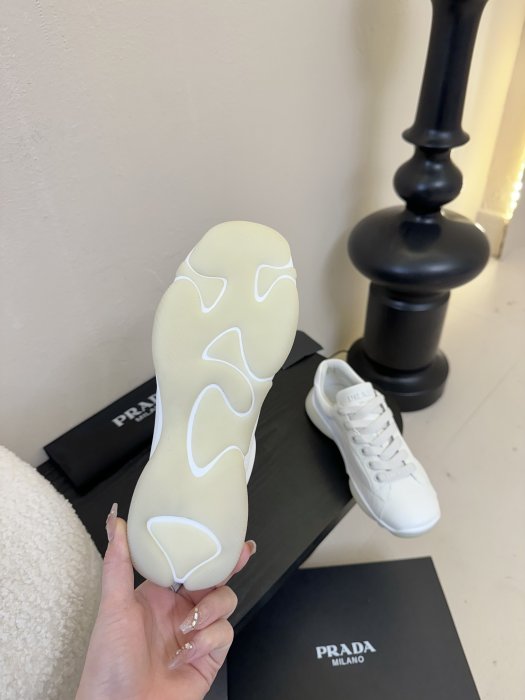 Кроссовки фото 9