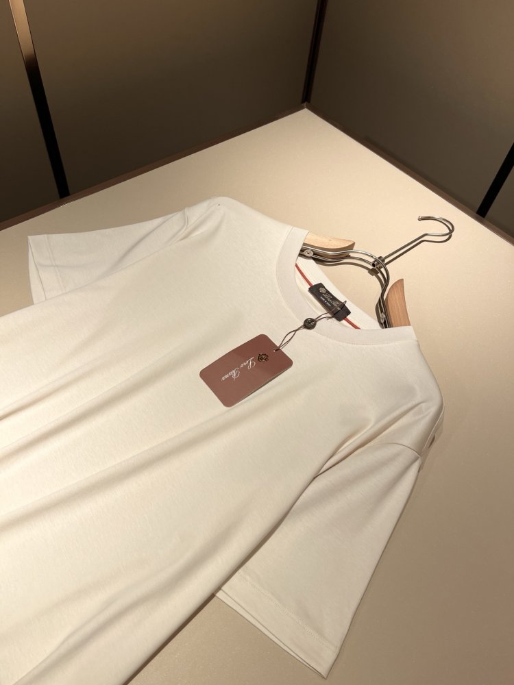 T-shirt men's фото 4