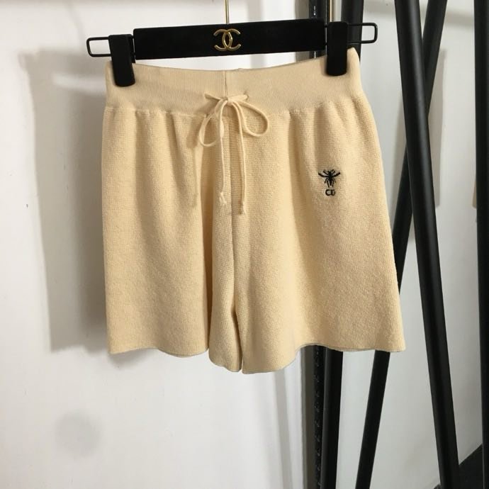 Костюм женский фото 2