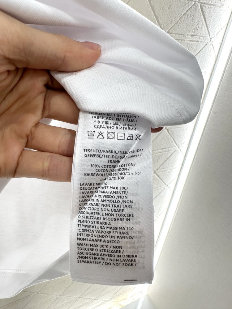 T-shirt women's фото 9