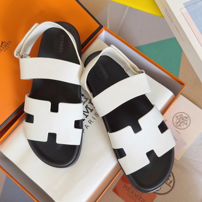 Сандалии Genius женские