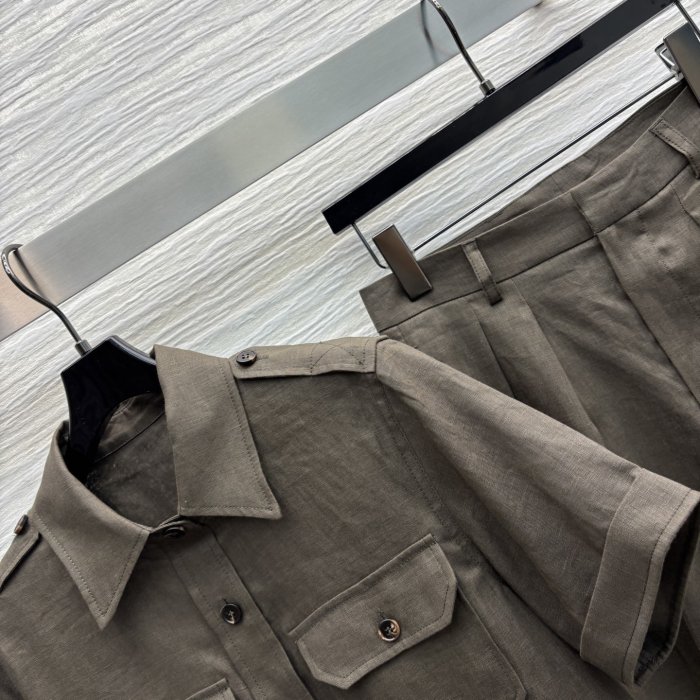 Костюм женский фото 4