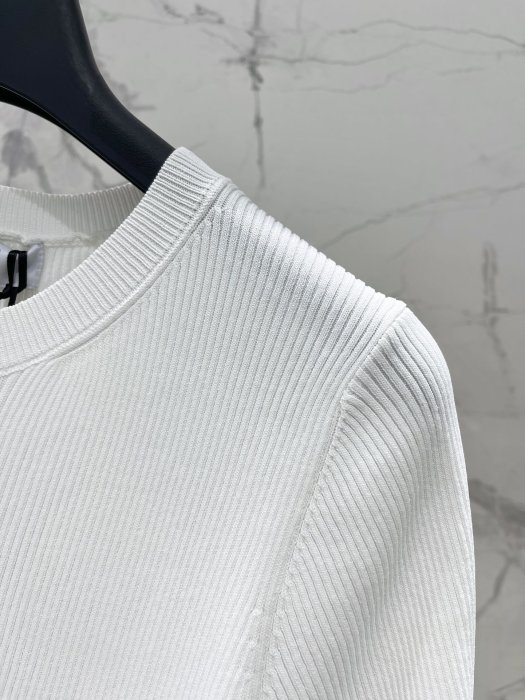 Футболка женская фото 5