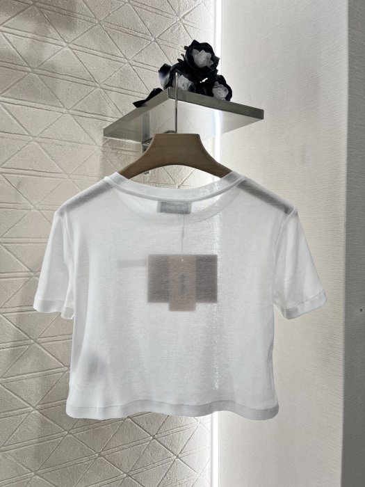 Футболка женская фото 2