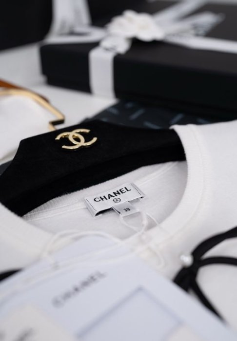 Футболка женская фото 3