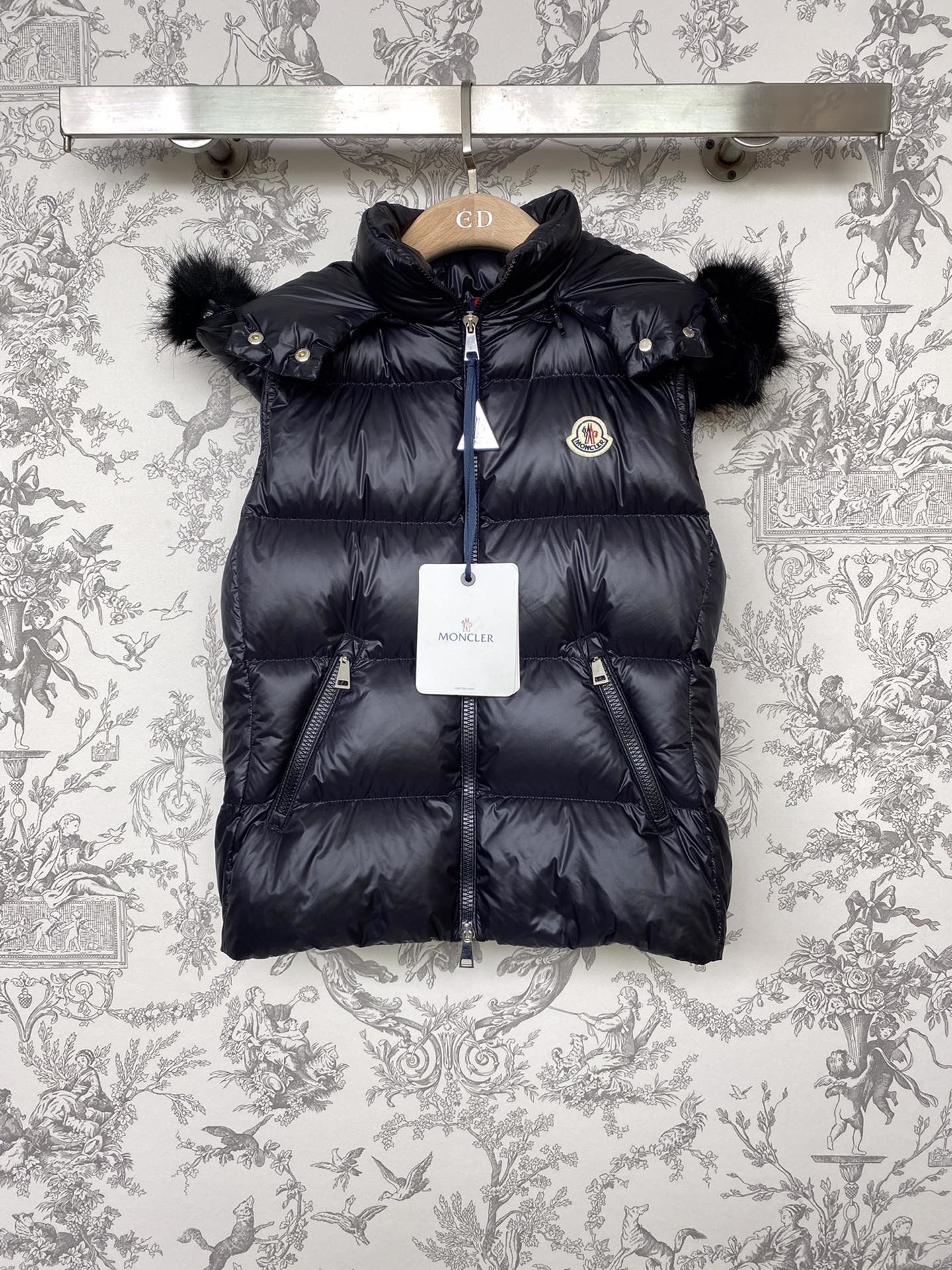 Vest women's (Down jacket)