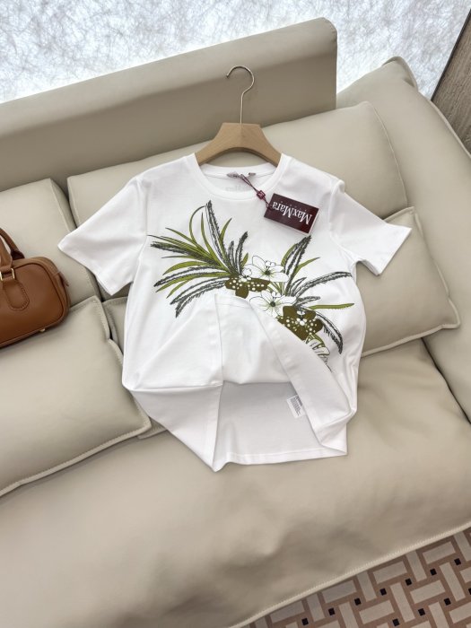 T-shirt women's фото 4