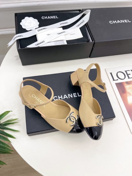 Босоножки фото 2