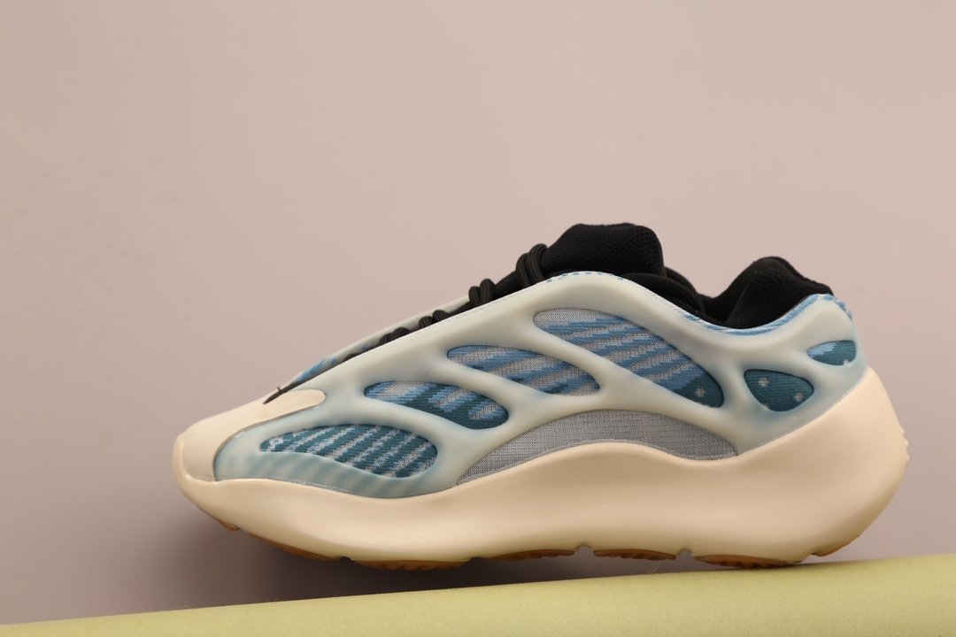 Sneakers Yeezy 700 V3 Kyanite - GY0260 фото 3