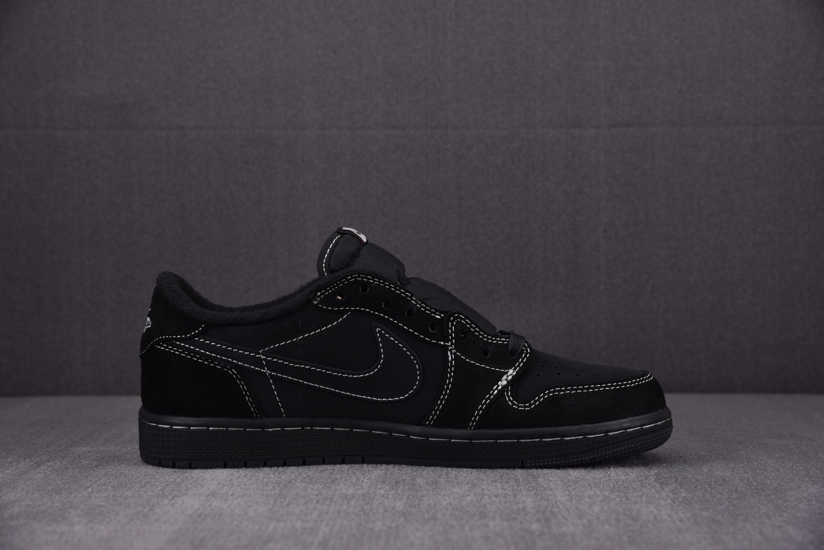 Sneakers Air Jordan 1 Low DM7866-001 фото 2