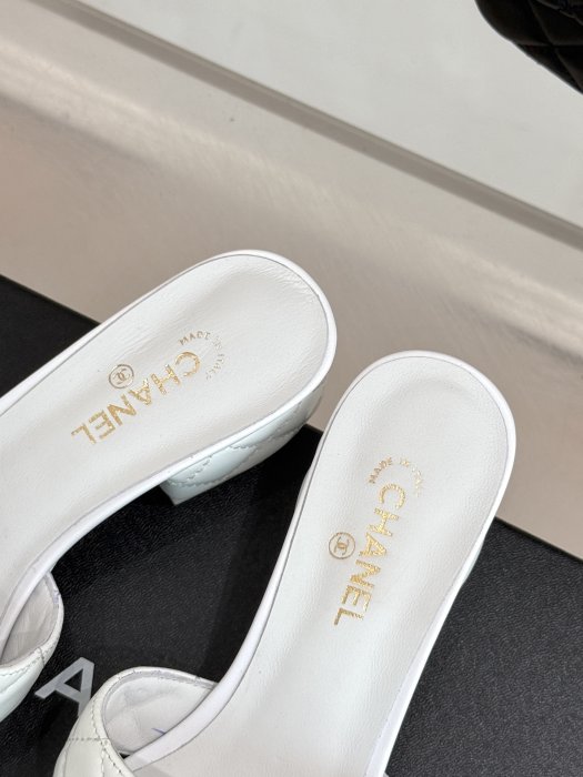 Босоножки фото 8