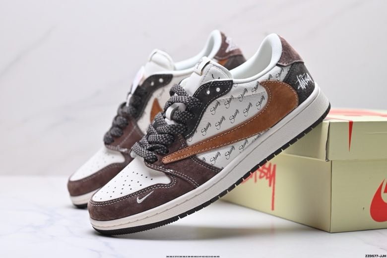 Sneakers Travis Scott x Air Jordan 1 Reverse Mocha AJ1 фото 8