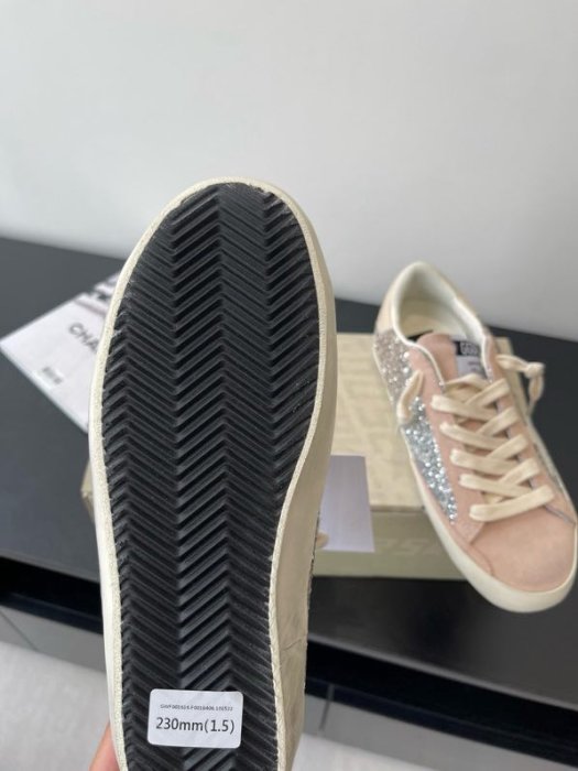 Кроссовки женские фото 5