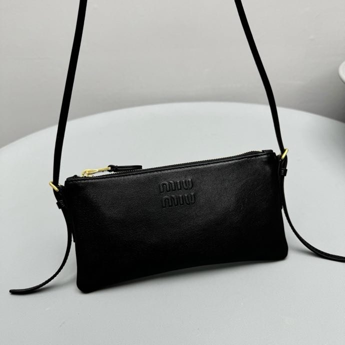 A bag leather women's 20 cm фото 2