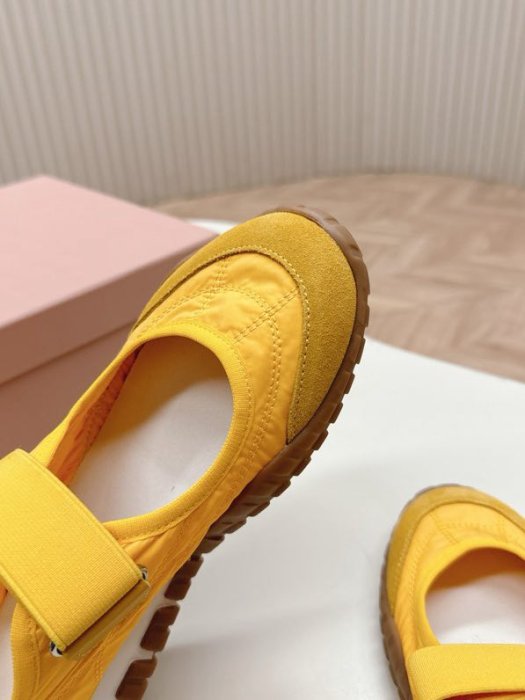 Сандалии женские фото 7