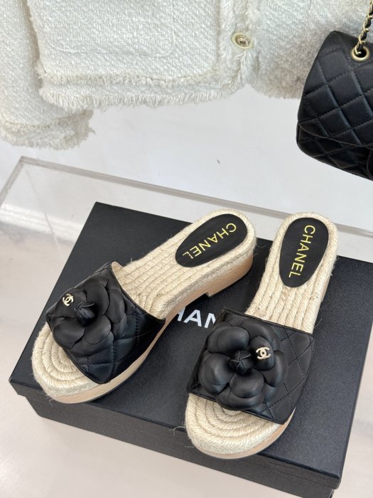 Босоножки фото 2