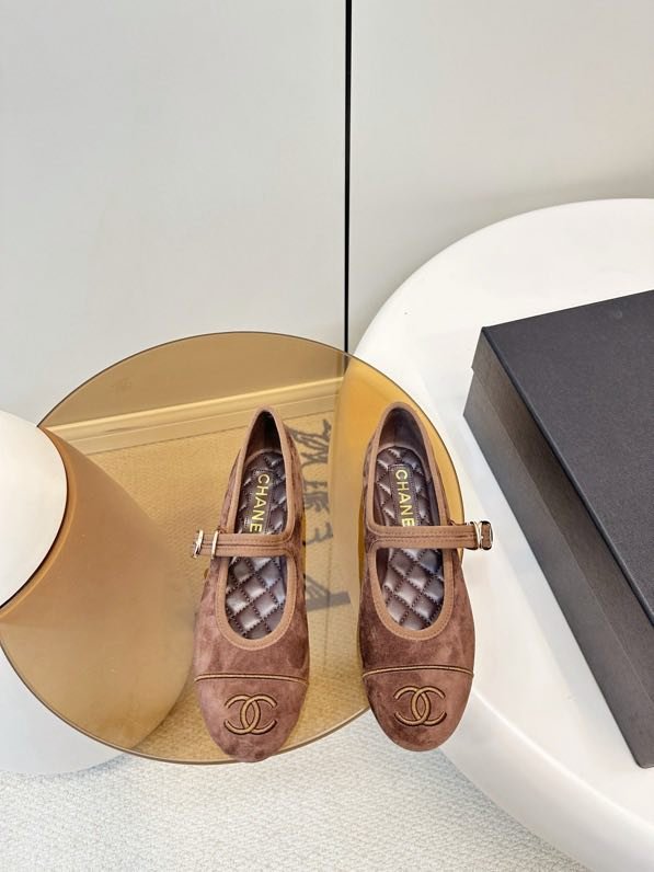 Балетки Chanel 26X из бархата фото 2