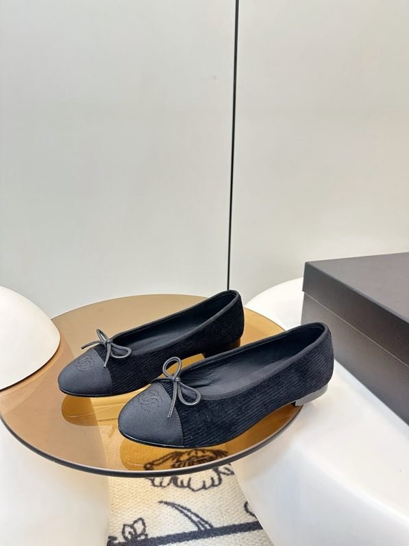 Балетки Chanel 26X из бархата фото 3