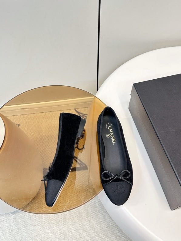 Балетки Chanel 26X из бархата фото 5