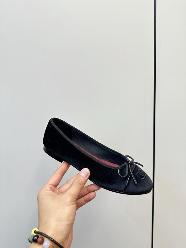 Балетки Chanel 26X из бархата фото 6