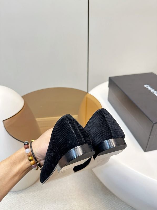 Балетки Chanel 26X из бархата фото 8